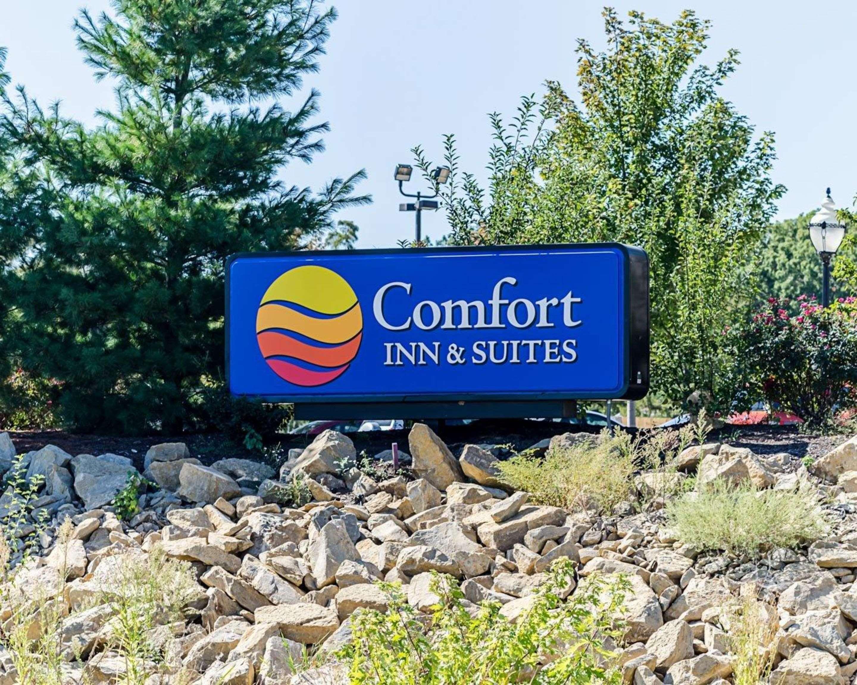 Comfort Inn & Suites Lawrence - University Area Dış mekan fotoğraf